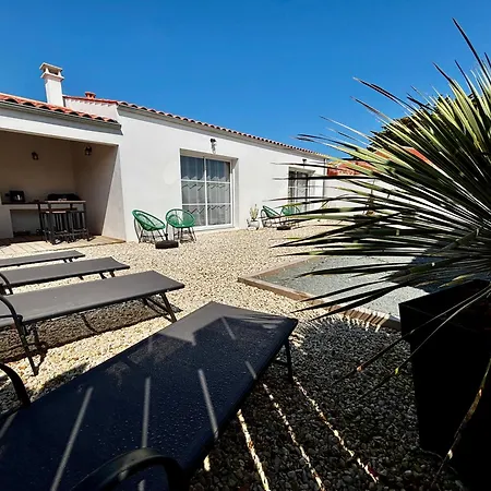 Oleron A 50m De La * La Bree-les-Bains